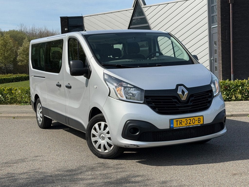 Renault Trafic Passenger 1.6 dCi L2H1| Airco | Cruise | Radi, Auto's, Renault, Voorwielaandrijving, Gebruikt, 2000 kg, 1813 kg