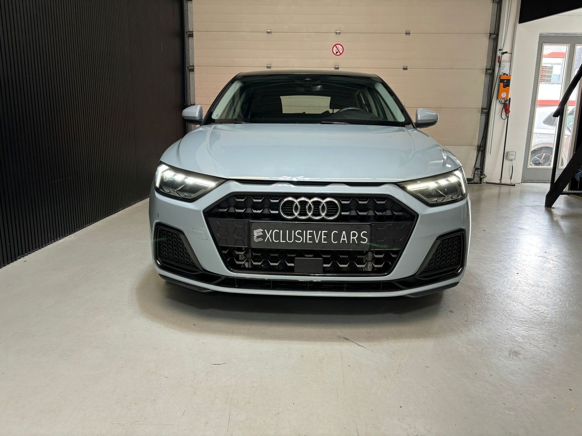 Audi A1 Sportback 30 TFSI S edition camera, virtual, Auto's, Audi, Stof, Zwart, 116 pk, Automatische klimaatregeling