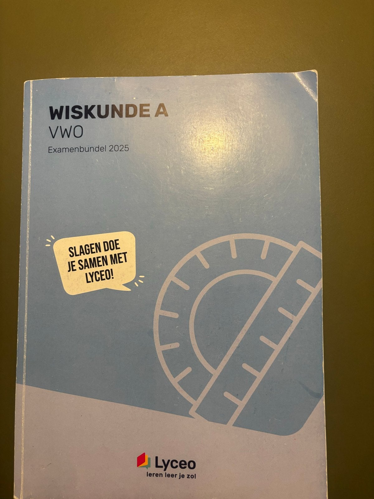 Lyceo Examenbundels VWO: Economie, Geschiedenis, Wiskunde, Ophalen of Verzenden, Gelezen, VWO, Economie