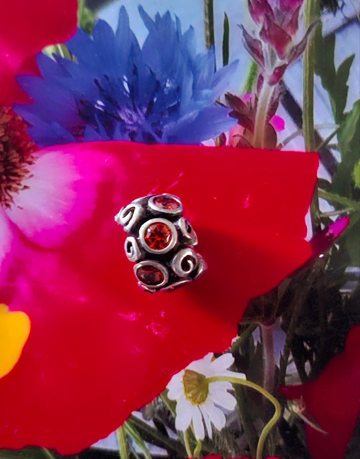 Pandora rozenpad oranje. Origineel en als nieuw, Pandora, Ophalen of Verzenden, Zo goed als nieuw, 1 bedel