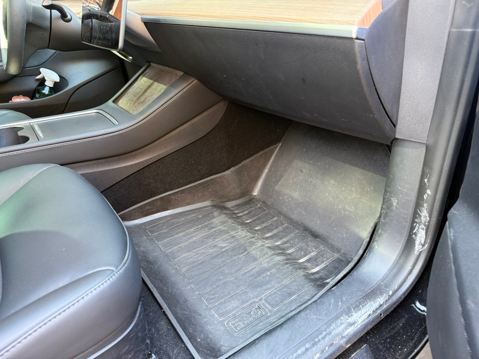 Tesla model 3 - vloermatten, Ophalen, Zo goed als nieuw