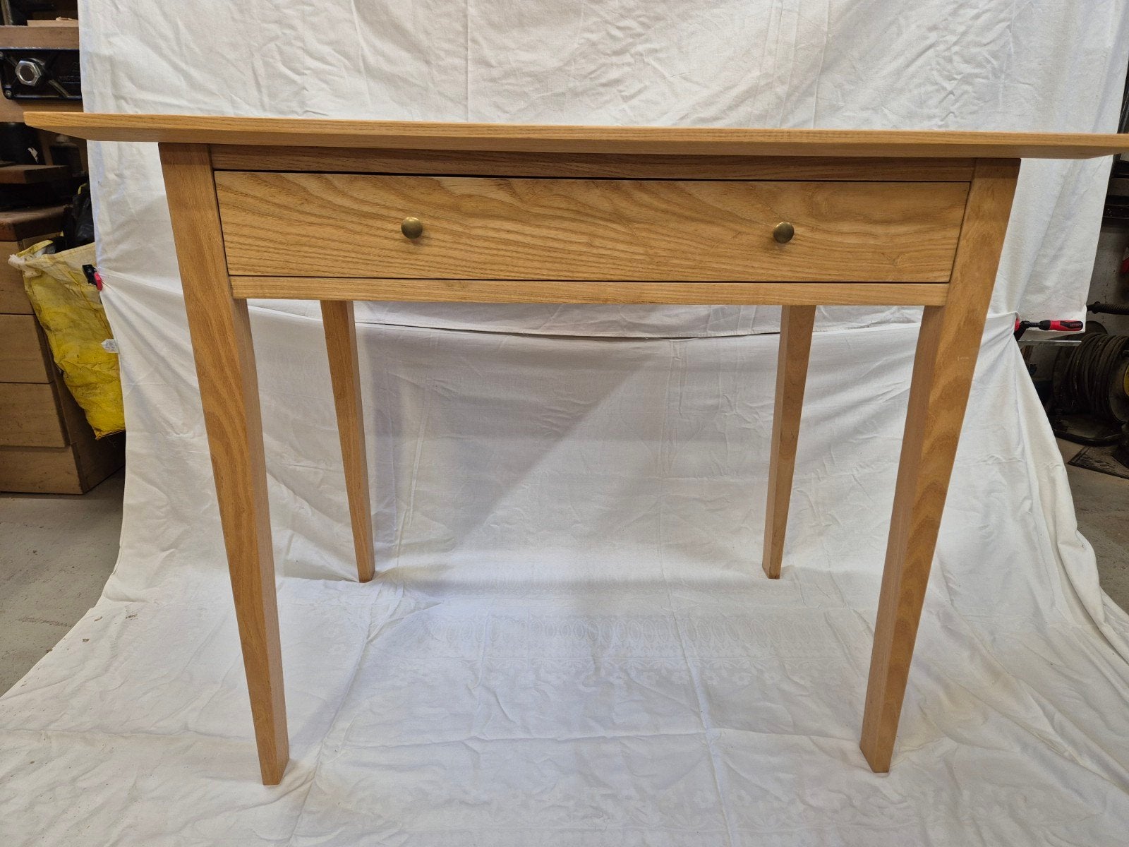 Bureau, computertafel, tafel van essenhout, Ophalen, Gebruikt, Hout, 98 cm