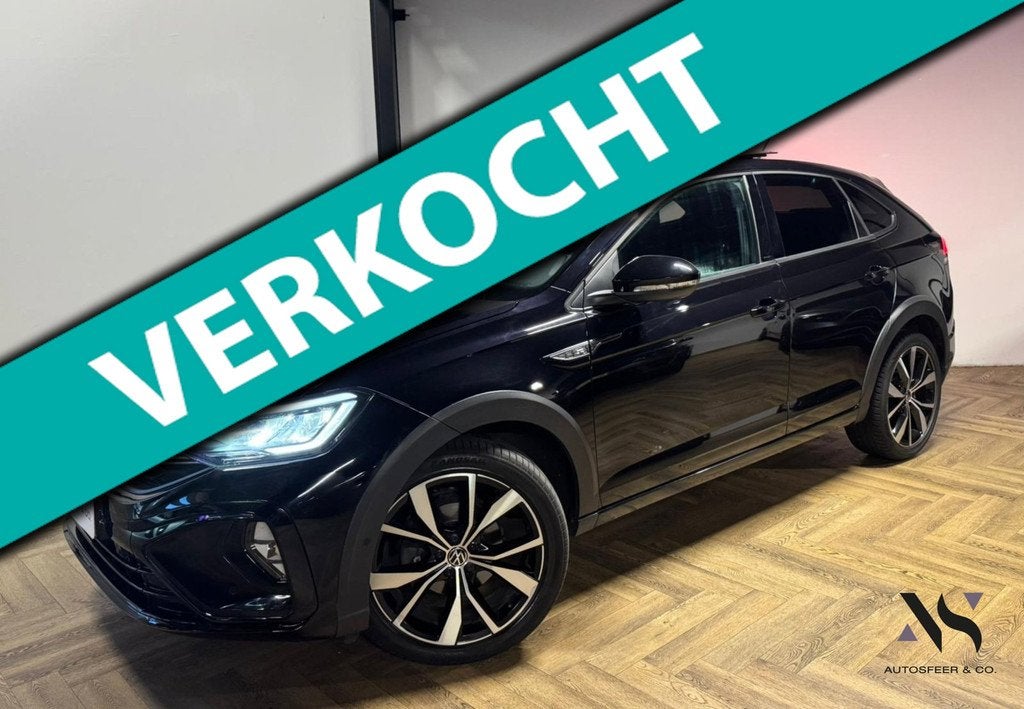 Volkswagen Taigo 1.0 TSI R-Line PANO KEYLESS CAM, Auto's, Volkswagen, Gebruikt, Zwart, Bedrijf, Grijs