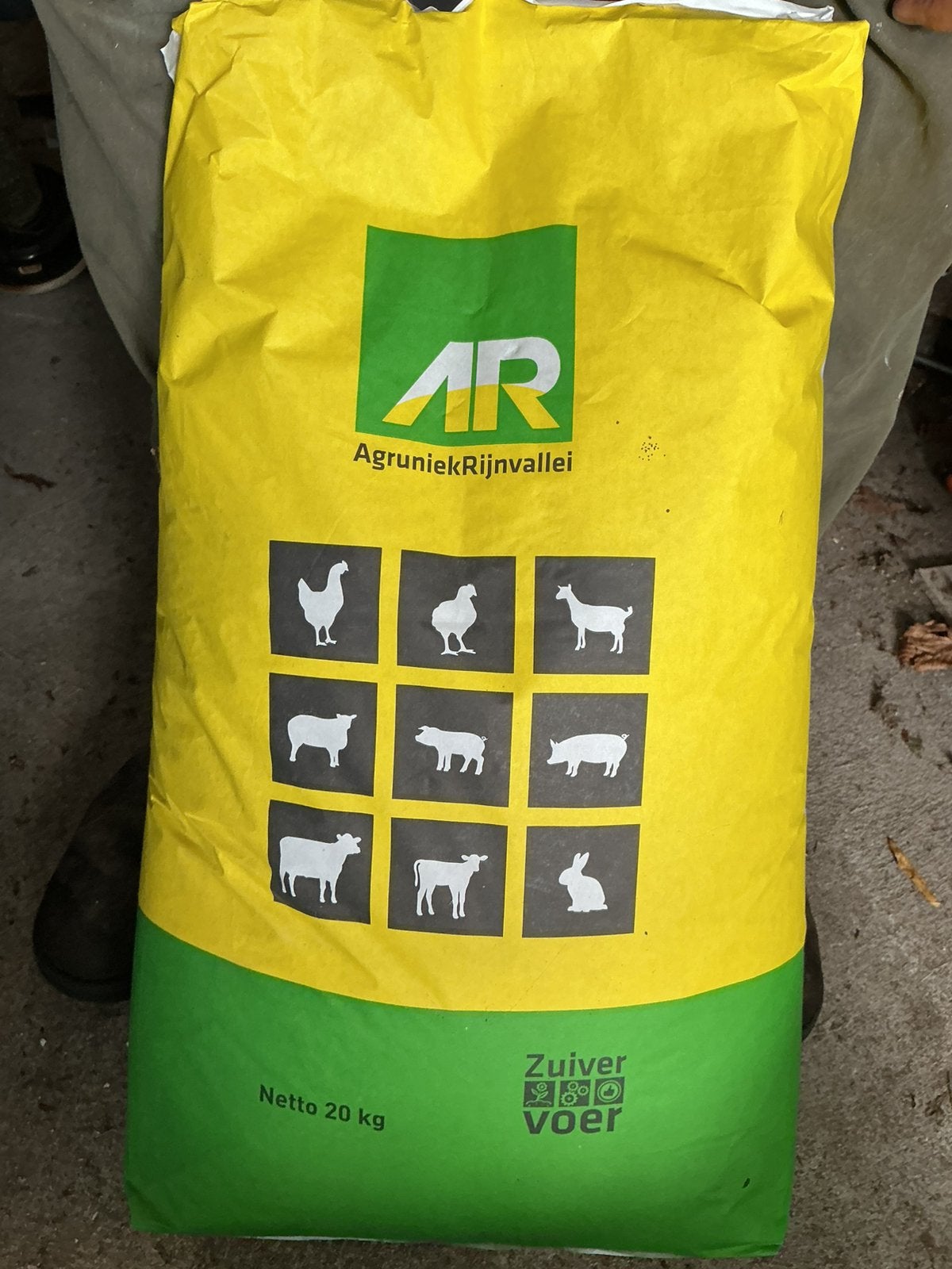 Boerderij dieren voer, 4 zakken á 20 kg, Dieren en Toebehoren, Ophalen, Nieuw