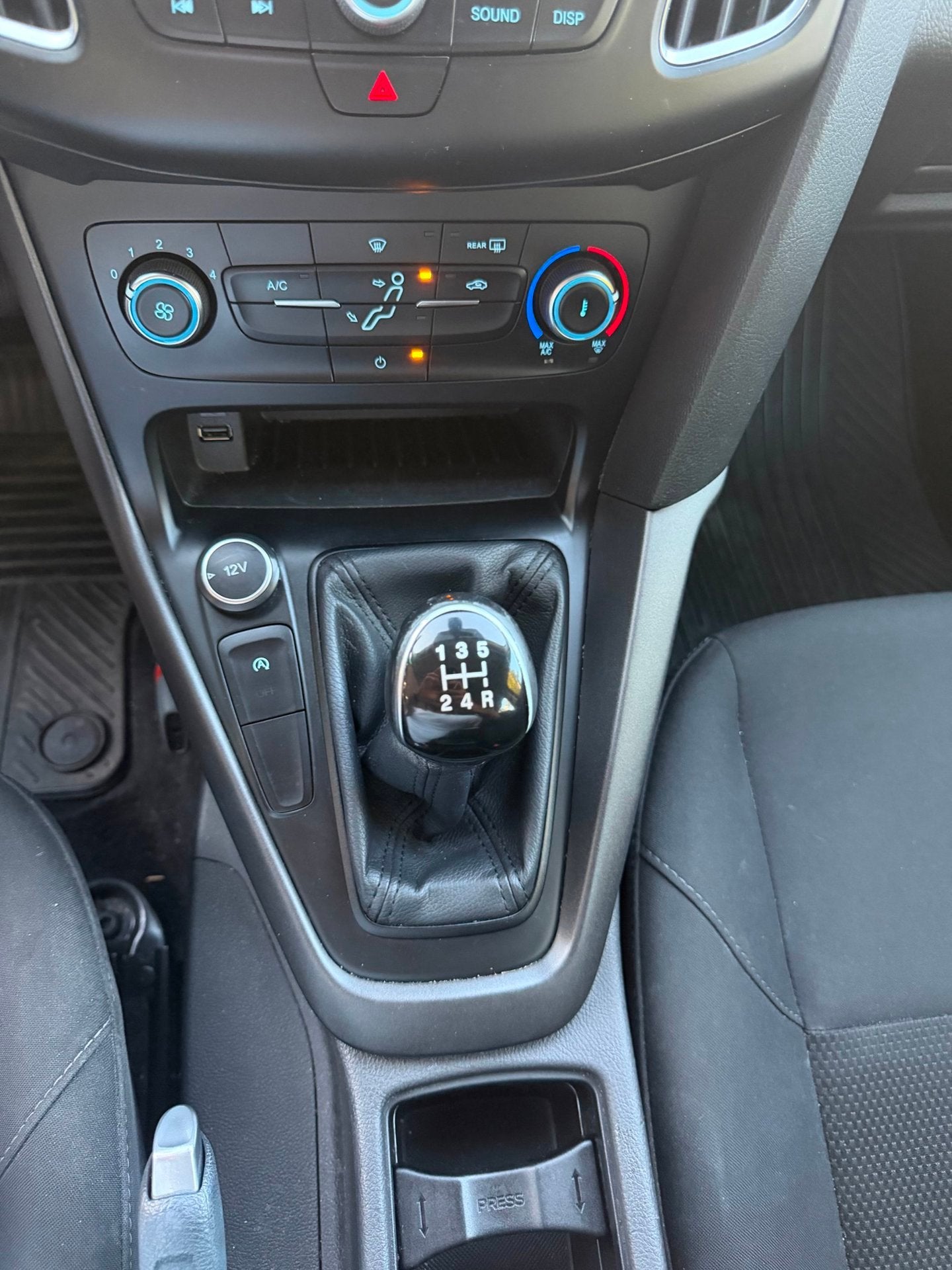Foto 15 van Ford Focus 1.0 Trend|AIRCO|NAP|WEINIG KM