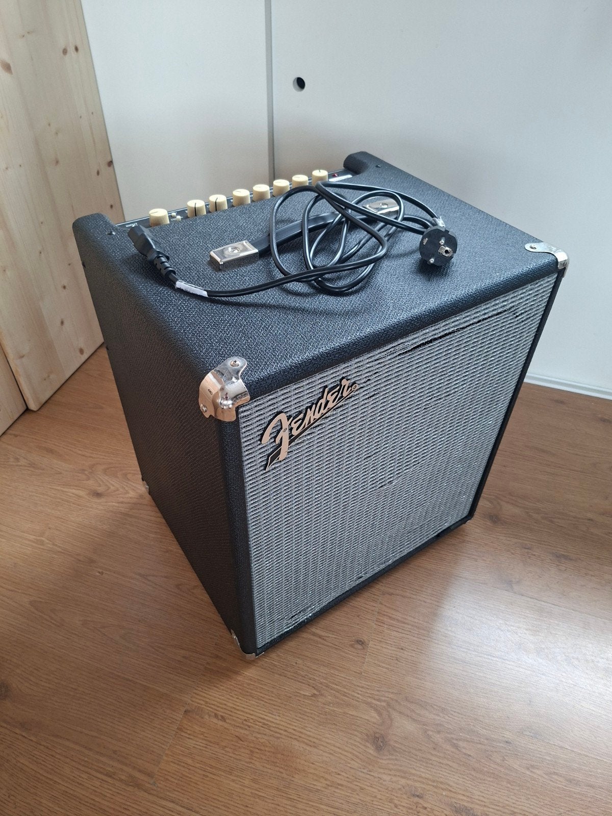 Fender Rumble 100 Basgitaarversterker, Muziek en Instrumenten, Ophalen, Gebruikt, Basgitaar, 100 watt of meer