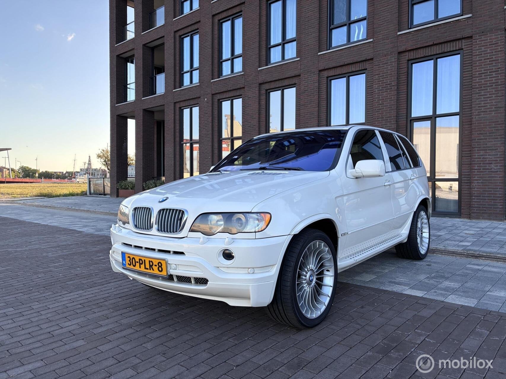 BMW X5 4.4i Executive M Pakket Youngtimer Clima Cruise 286PK, Auto's, Automaat, Automatische klimaatregeling, Gebruikt, Wit