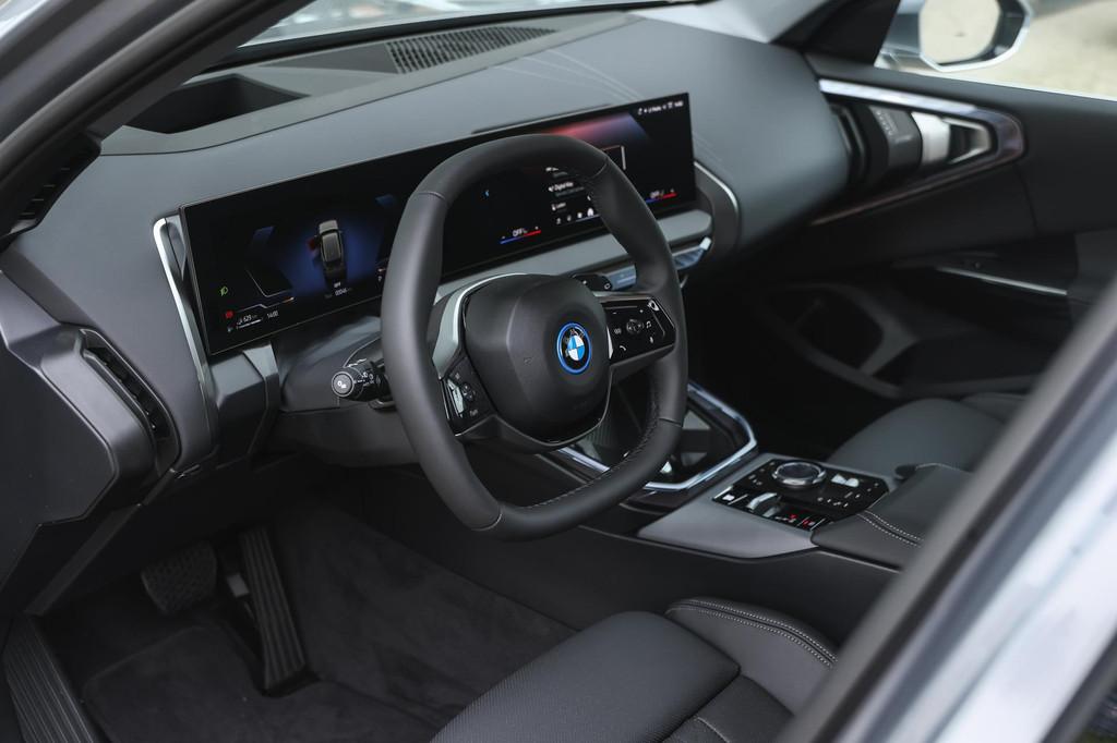BMW X3 30e xDrive M Sport Automaat / Trekhaak / Sportstoelen, Auto's, Automaat, 1998 cc, Zwart, 4 cilinders