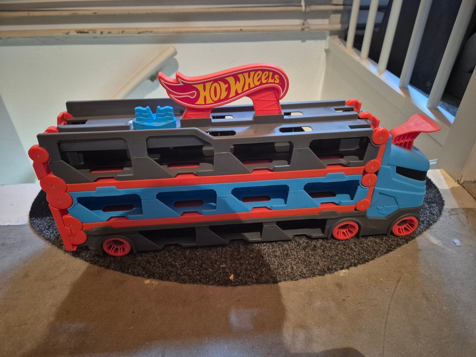 hotwheels speedway oplegger, Ophalen, Zo goed als nieuw, Handmatig, Hot Wheels