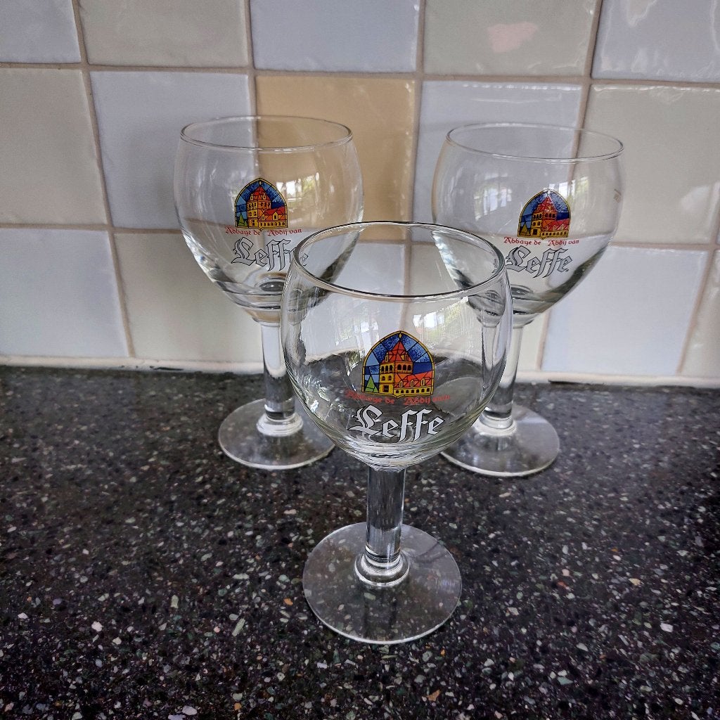 Leffe bierglazen, Ophalen of Verzenden, Zo goed als nieuw, Bierglas