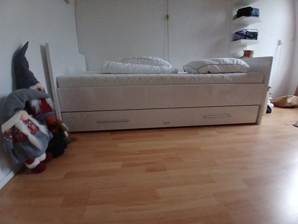 Bed met onderlade hoogglans wit, Ophalen, Eenpersoons, Wit, Zo goed als nieuw
