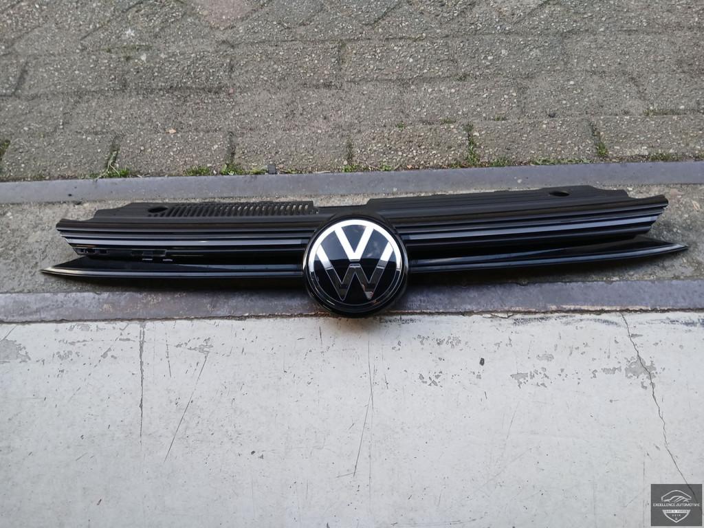 VW Golf 8 GTI R-Line 24+ Blackline LED Grille 5H0853651BA, Gebruikt, Volkswagen, Volkswagen AG, Berliner Ring 2
38440  Wolfsburg, DE