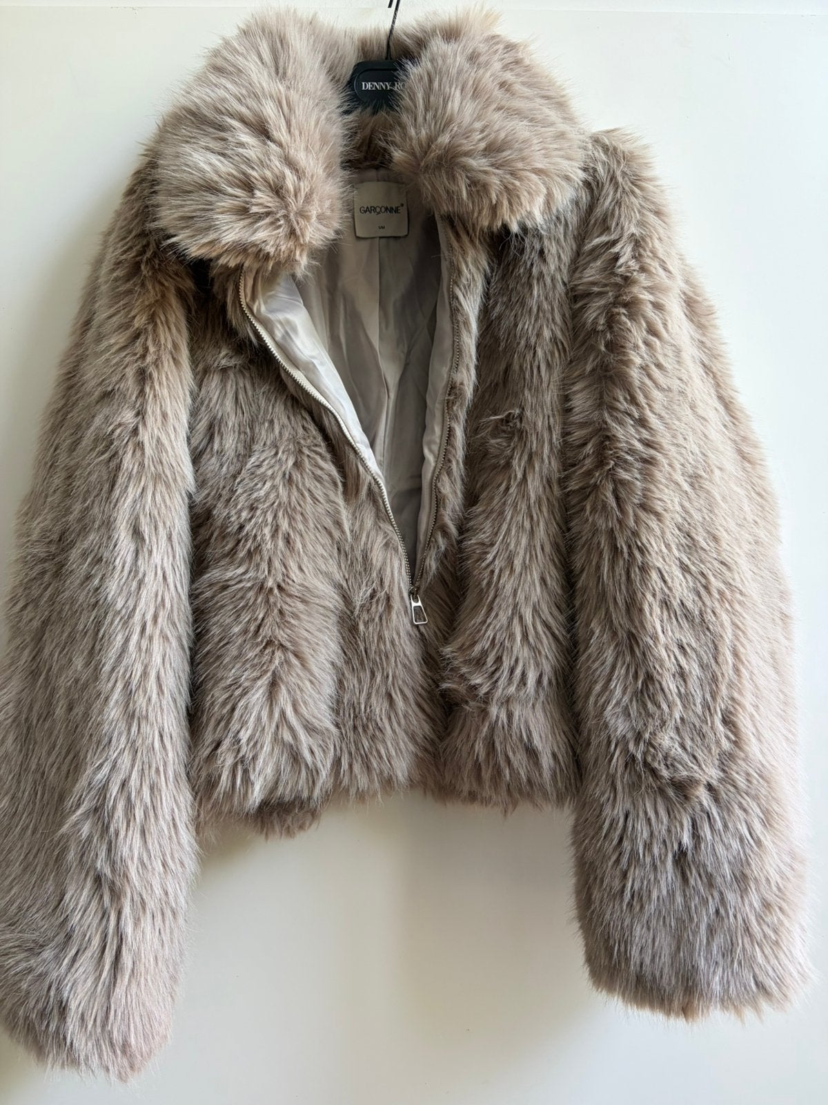 GARCONNE bontjasje (fakefur) beige mt S/M, -, Verzenden, Nieuw, Garconne