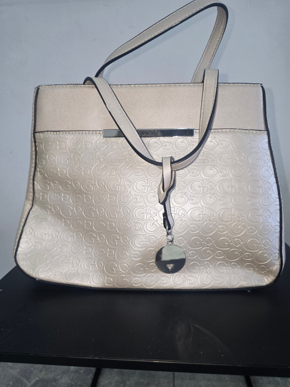 Guess Handtas Beige met Logo Patroon, Ophalen of Verzenden, Beige, Handtas
