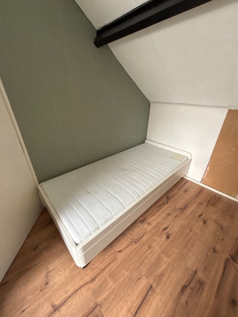 Bed inclusief Matras, Huis en Inrichting, Slaapkamer | Bedden, Ophalen, Gebruikt, 90 cm, Eenpersoons