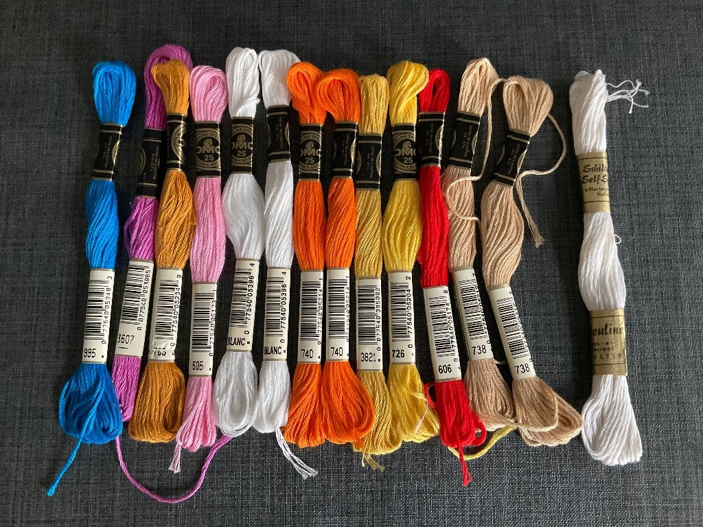 Borduurgaren DMC ... 13 stuks + 1 andere, Ophalen, Zo goed als nieuw, Handborduren, Borduurgaren of Zijde