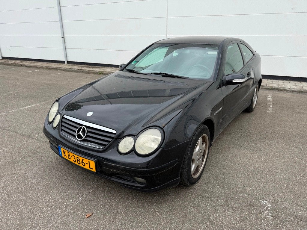 Mercedes-Benz C-klasse Sportcoupé 180, Auto's, Gebruikt, 4 cilinders, 129 pk, 4 stoelen