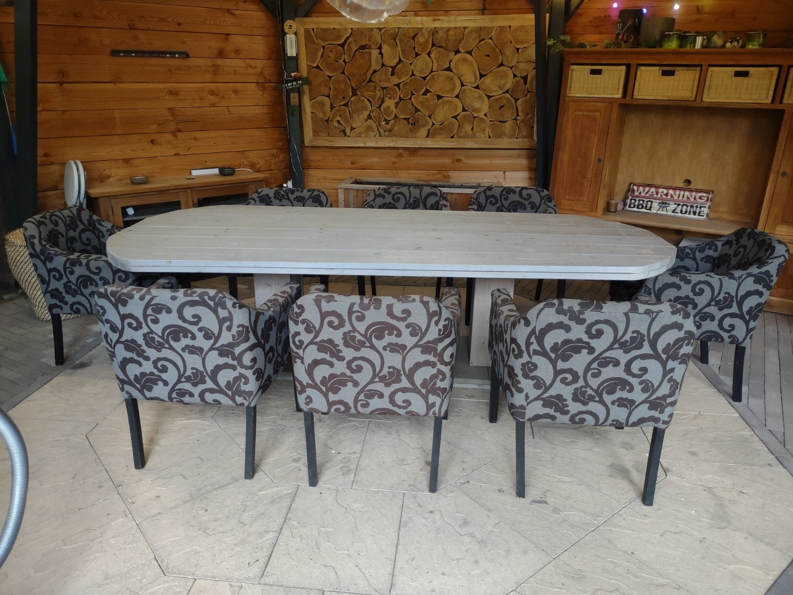 Ovale eettafel met 8 stoelen - Ideaal voor gezellige diners, Gebruikt, Overige materialen, 100 tot 150 cm, 200 cm of meer