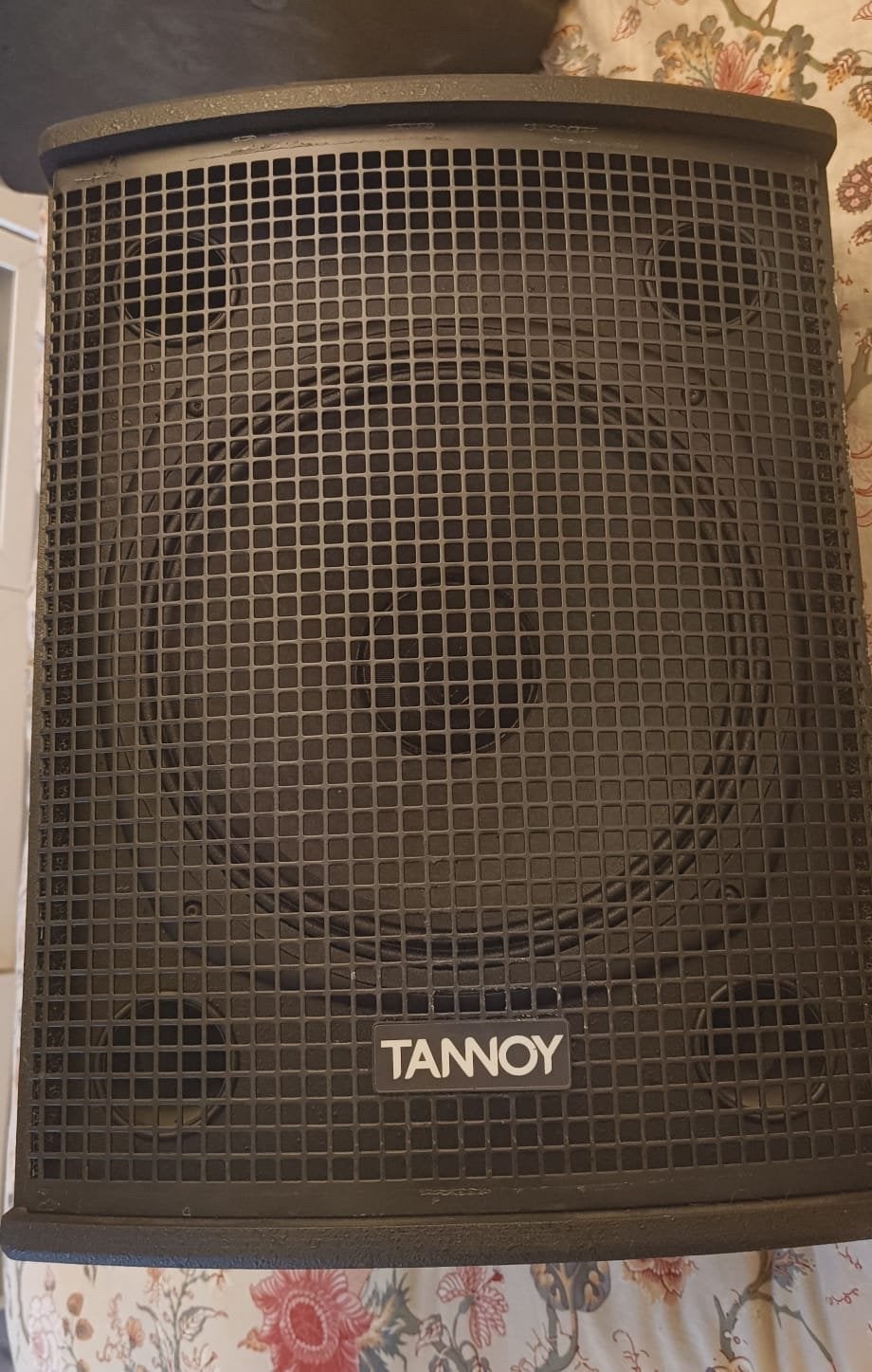 Tannoy V12 Speakerset - Professionele geluidskwaliteit