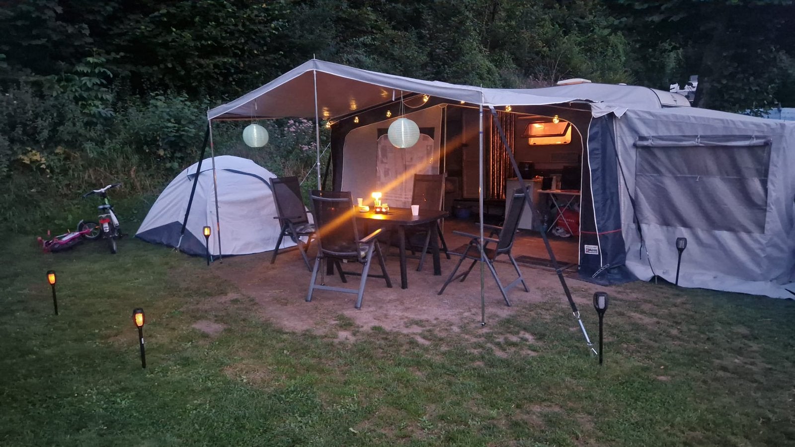 Hobby classic voortent, luifel, erkertent, schuurtent, Hobby, Luifel, Treinzit, Particulier