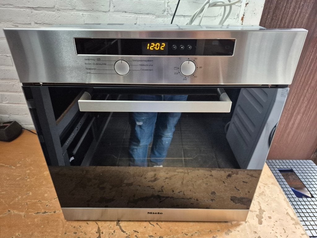 NETTE MIELE H4250B 60CM HETELUCHT OVEN TE KOOP, Gebruikt, Hete lucht, 60 cm of meer, Ophalen of Verzenden
