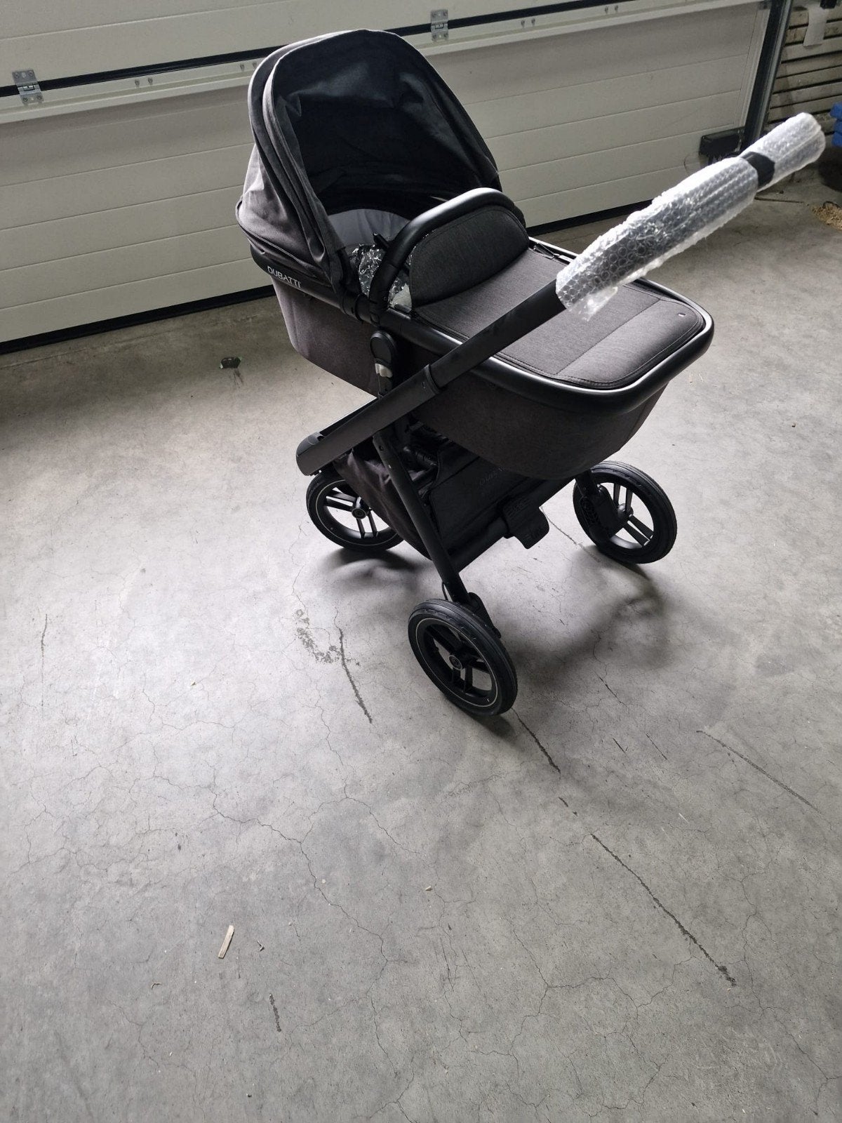 Dubatti One Melange Antraciet, Kinderen en Baby's, Zo goed als nieuw, Verstelbare duwstang, Ophalen, Kinderwagen