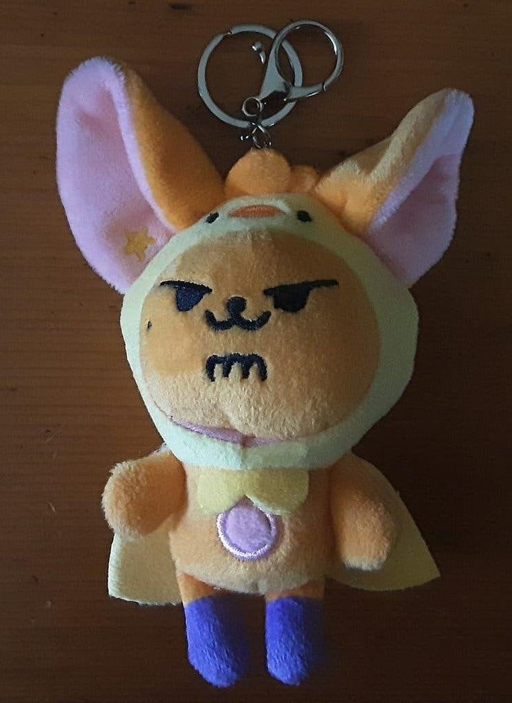 Hwang Choon pluche sleutelhanger Kpop groep TXT, Ophalen, Zo goed als nieuw, Knuffel of Figuurtje
