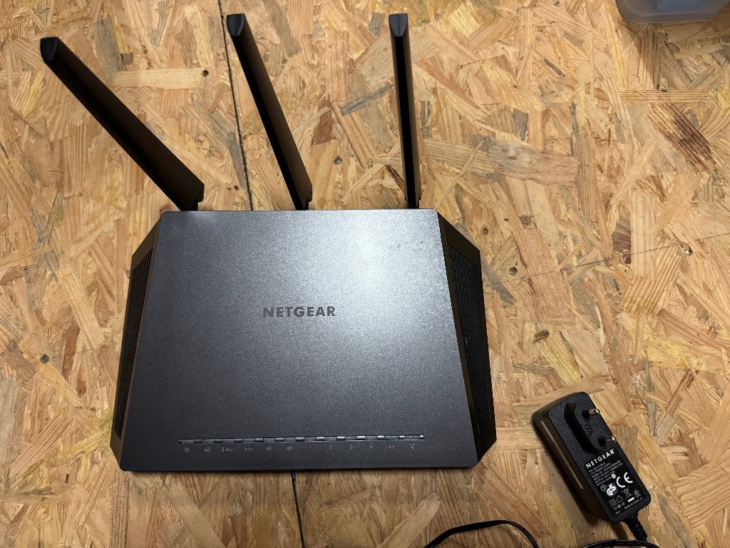 Netgear Nighthawk Router R7000 AC1900, Computers en Software, Routers en Modems, Ophalen of Verzenden, Zo goed als nieuw, Router