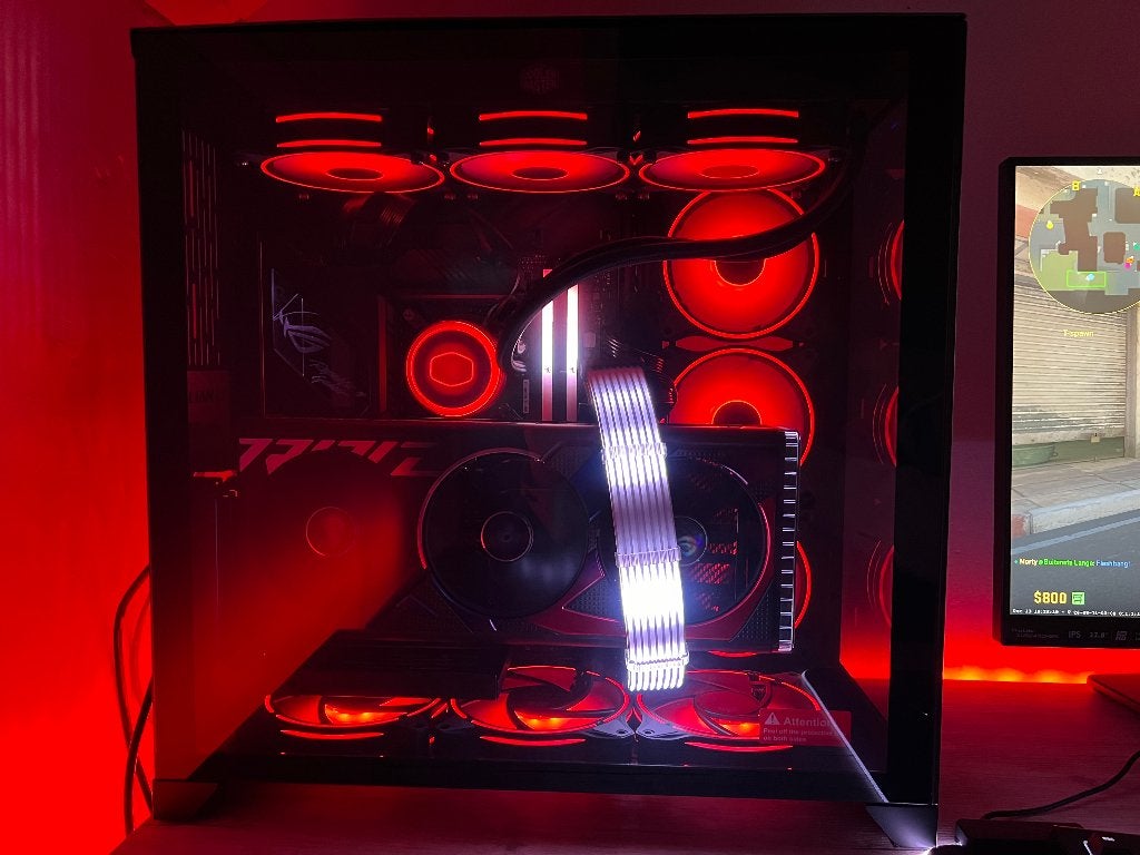 High-End Gaming PC setup | i7-12700K | NVIDIA 4070-O12G, 2 tot 3 Ghz, 32 GB, Zelfgebouwde PC, Zo goed als nieuw