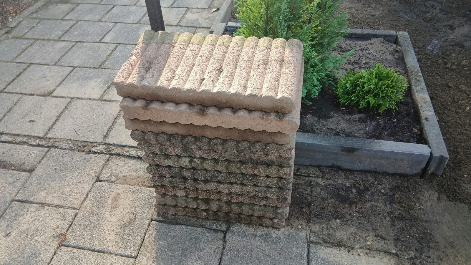 Gebruikte betonnen borderblokken voor tuin of pad, Tuin en Terras, Bielzen en Borders, Ophalen, Gebruikt, 25 tot 50 cm, Minder dan 25 cm