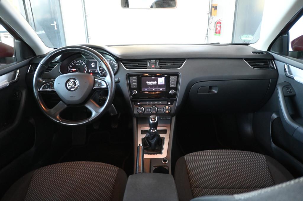 Skoda Octavia Combi 1.6 TDI Greentech Active Cruise control, Auto's, Skoda, Voorwielaandrijving, Euro 5, Stof, Gebruikt