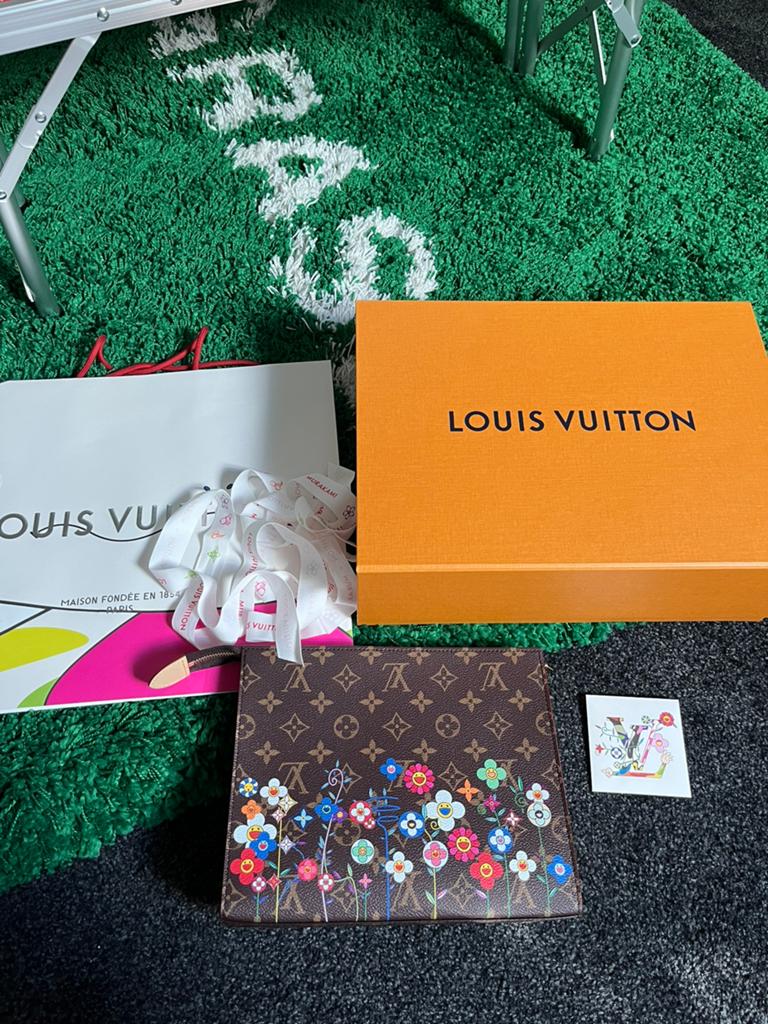 Louis Vuitton x Takashi Murakami Toiletry Pouch, Ophalen of Verzenden, Nieuw, Bruin, Overige typen