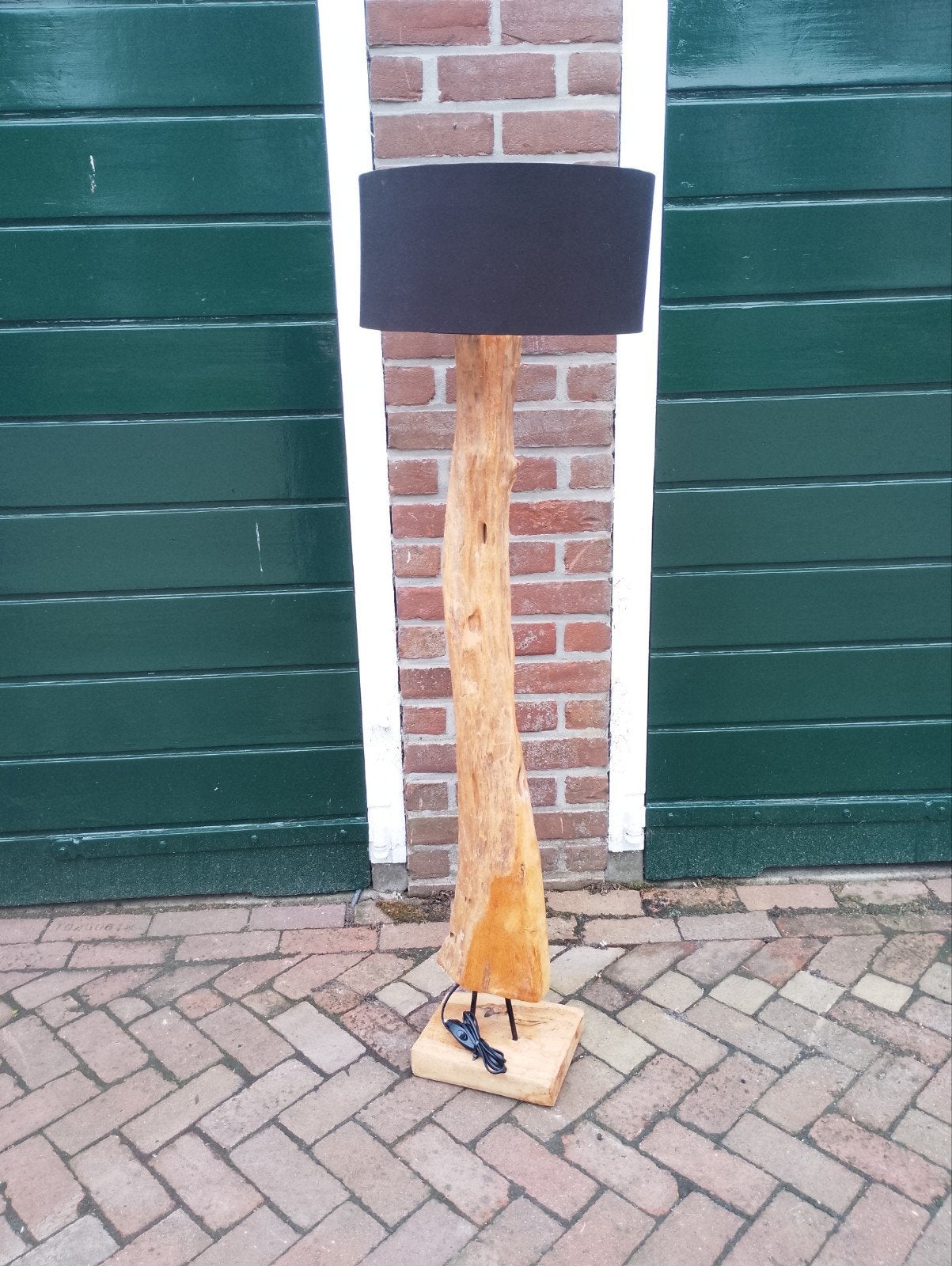 Mooie lamp, Ophalen, Zo goed als nieuw, Hout, E27 (groot)