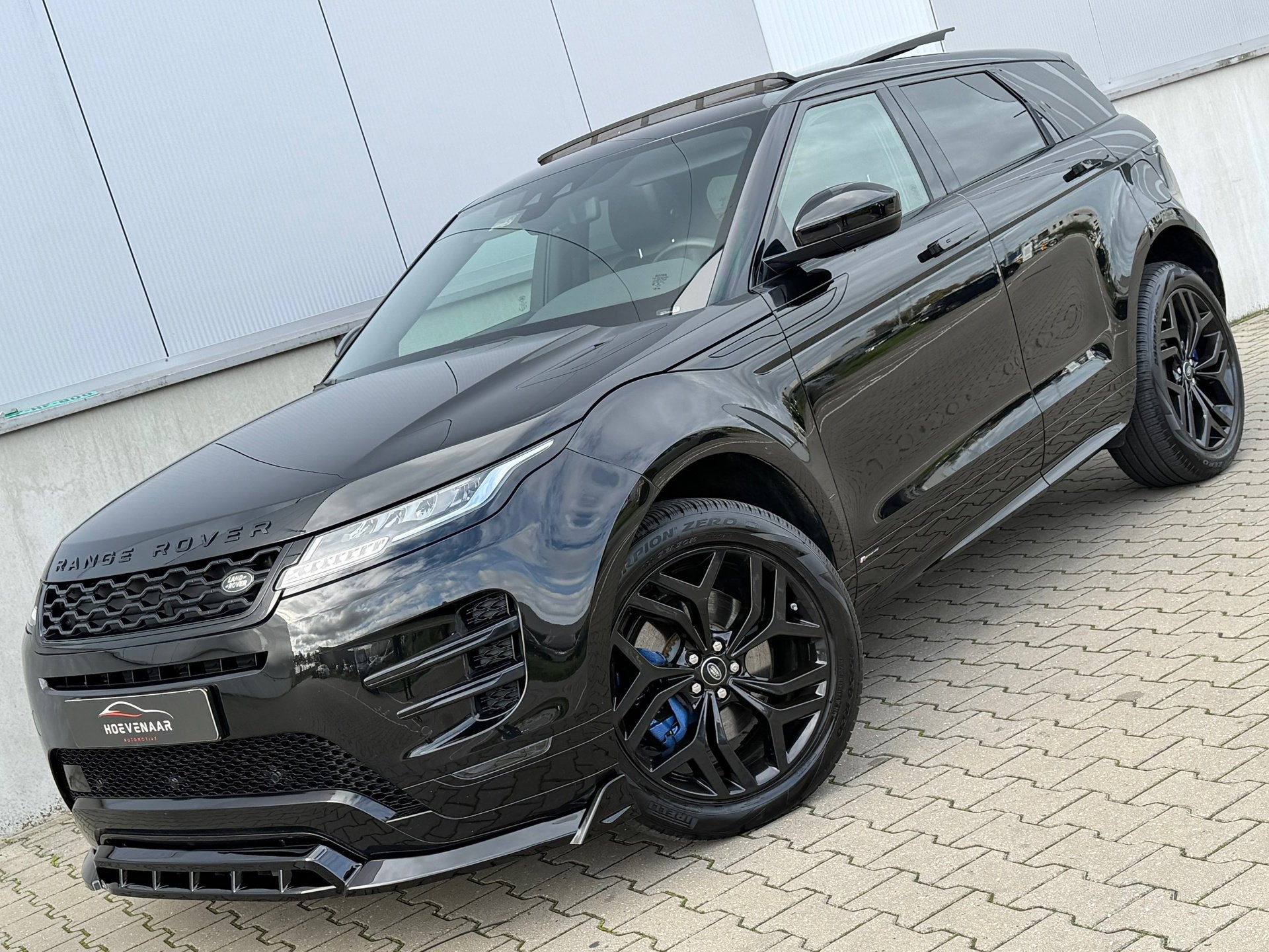 Land Rover RANGE ROVER EVOQUE 1.5 P300e R-Dynamic Black pack, Auto's, Dealer onderhouden, Zwart, Bedrijf, Vierwielaandrijving