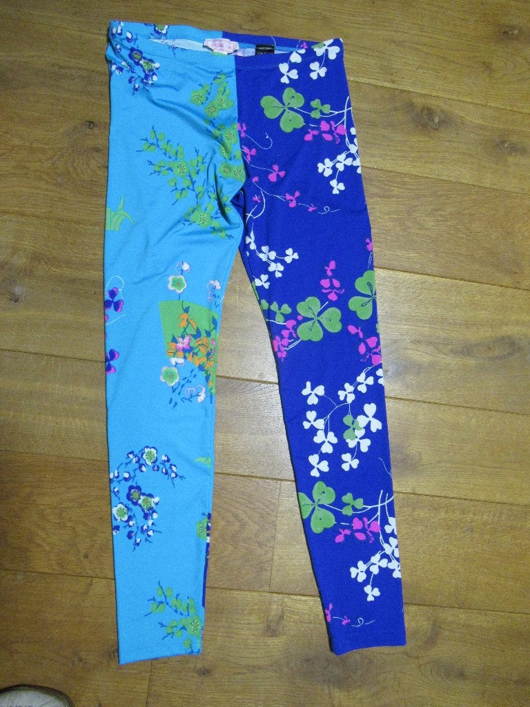 VERSAGE broek dames maat 42 nieuw kleurig strak zittend € 25, Maat 42/44 (L), Nieuw, Ophalen of Verzenden, Lang