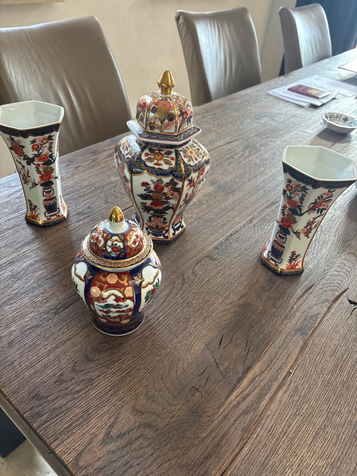 Set van 4 handgeschilderde Japanse vazen met deksel, Antiek en Kunst, Ophalen