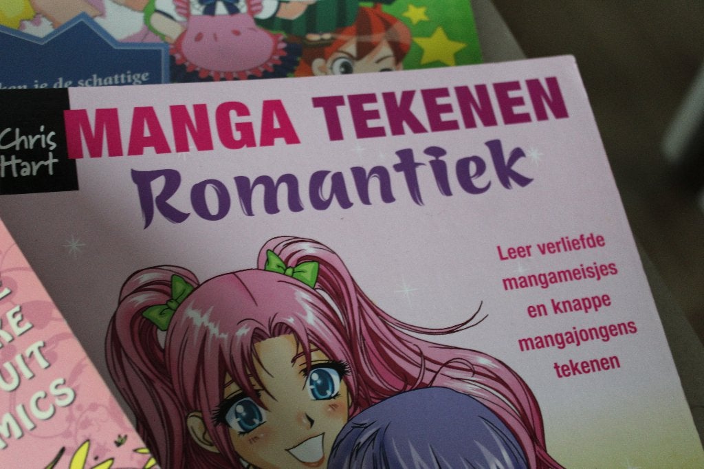 6 Manga tekenboeken in nieuwstaat, Ophalen of Verzenden, Zo goed als nieuw, Overige onderwerpen