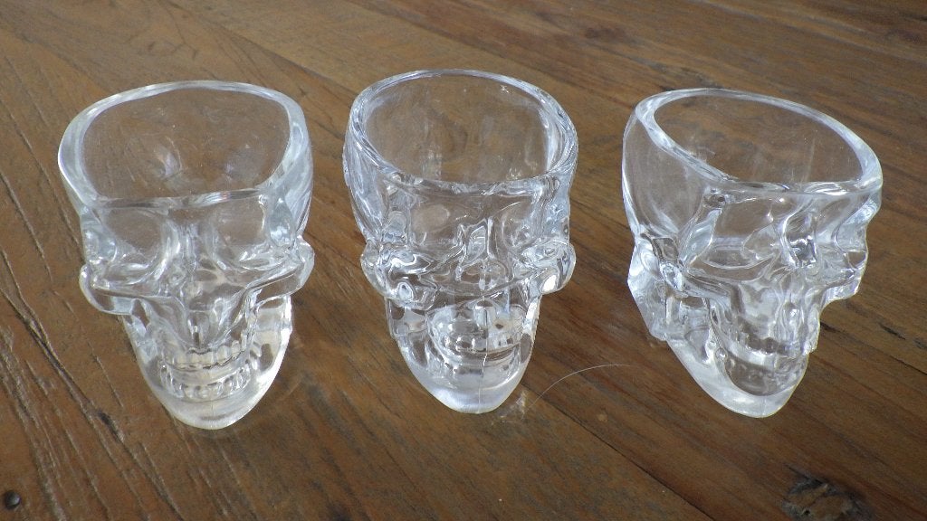 3 wodka glaasjes in de vorm van een schedel, Verzamelen, Ophalen of Verzenden, Huis en Inrichting