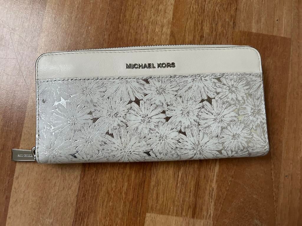 MICHAEL KORS portemonnee.    NIEUW, Ophalen of Verzenden, Nieuw, Wit