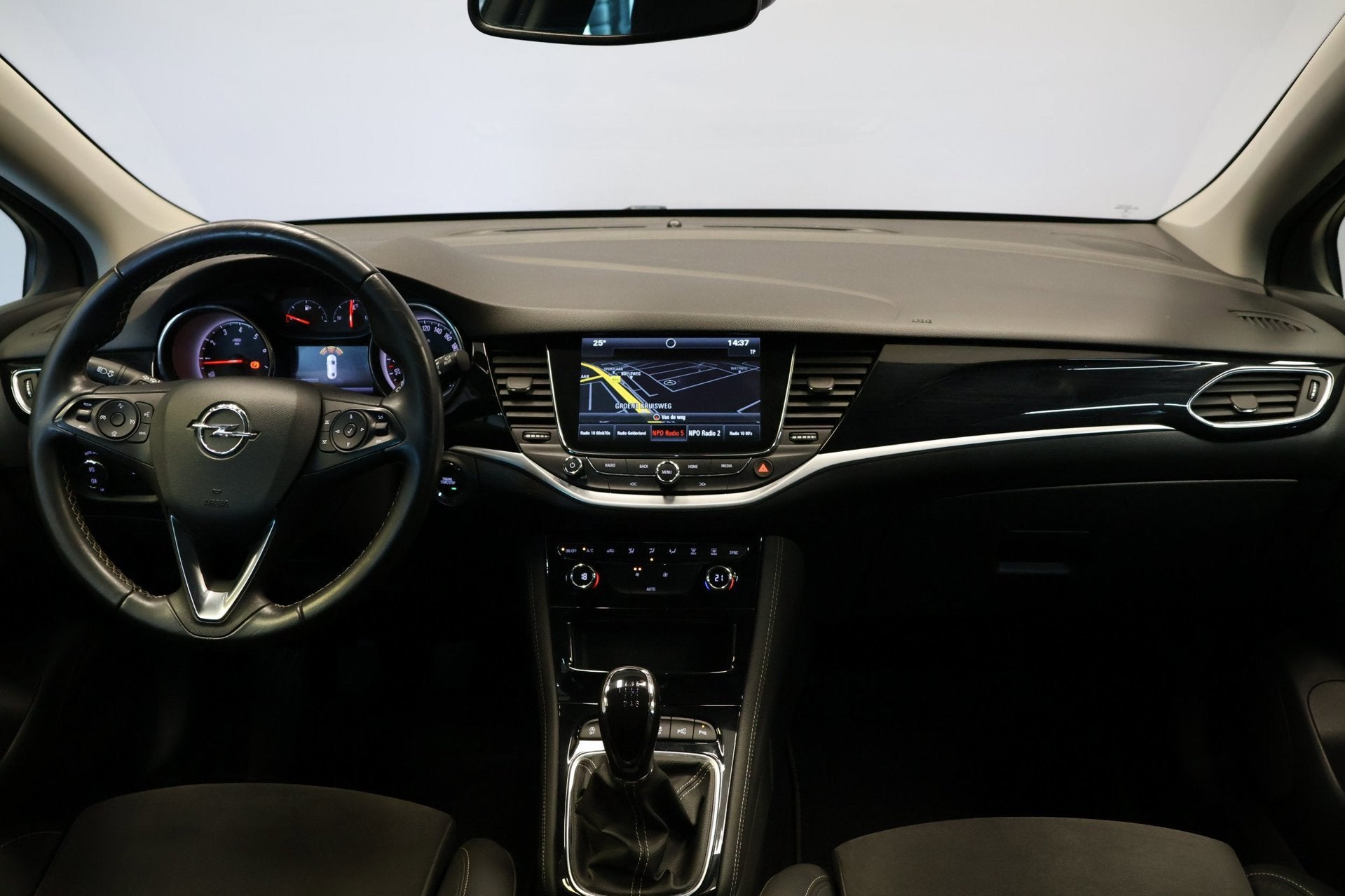 Opel Astra 1.4 Turbo Innovation |Carplay|Leder|Cam|, Auto's, Gebruikt, 150 pk, 620 kg, Origineel Nederlands