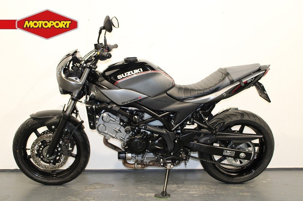 Suzuki SV 650 XA (bj 2021), Lange Dreef 12
4131 NH  VIANEN, Bedrijf, Info-verkoop@nimag.nl, Meer dan 35 kW