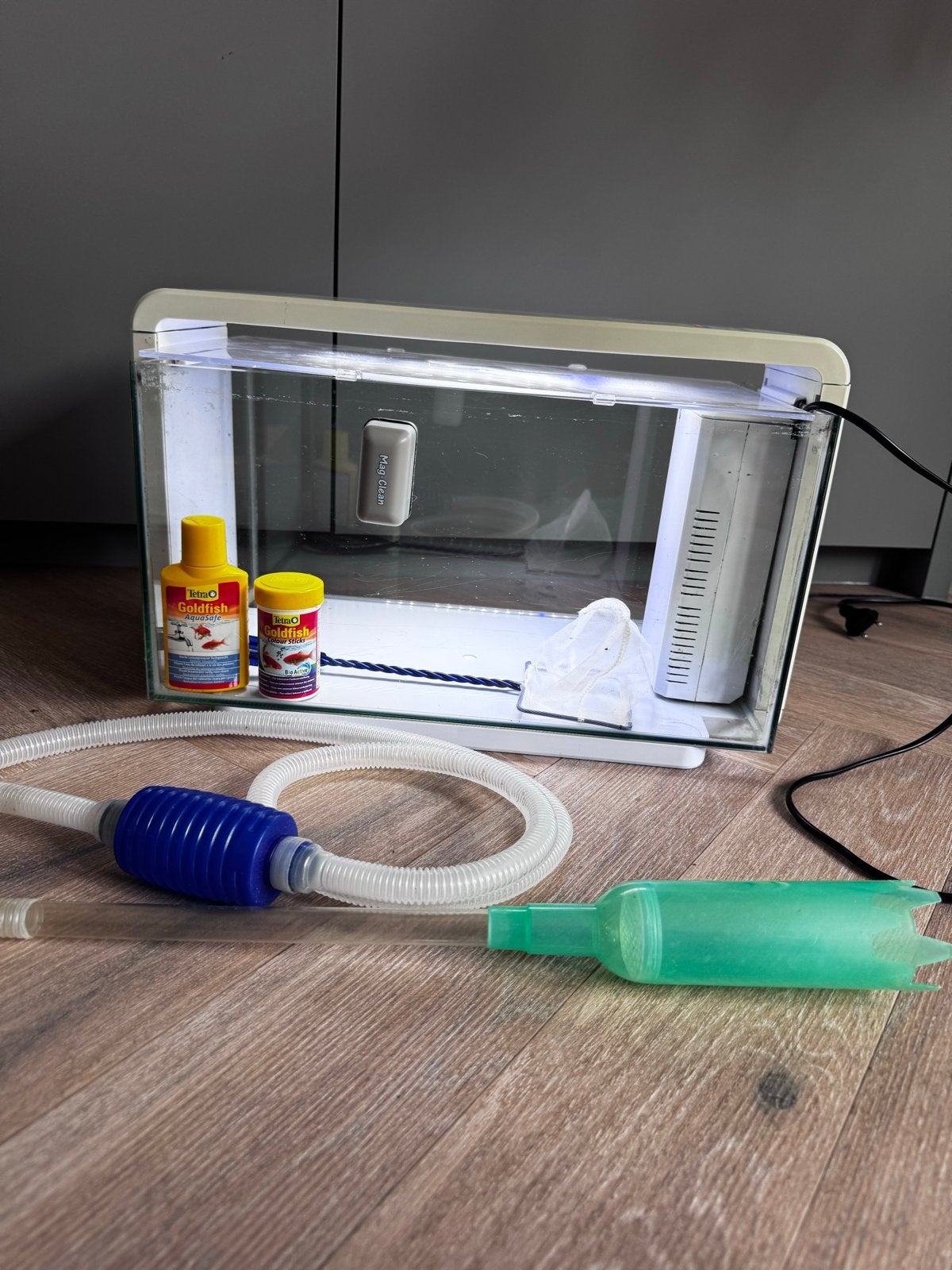 Home 25 aquarium, Ophalen, Gebruikt, Inclusief toebehoren, Leeg aquarium