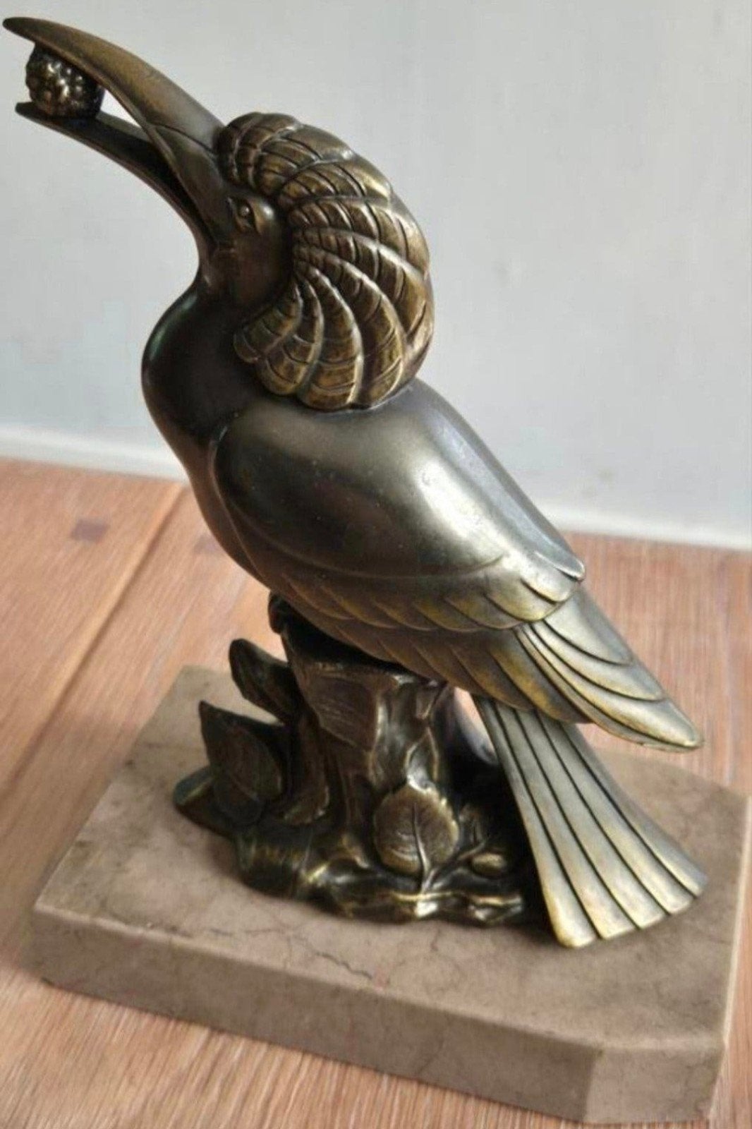 Groot Art Deco Toekan Beeld op Marmeren Sokkel, Jaren '30, Minder dan 20 cm, Art deco, Ophalen of Verzenden, Op sokkel