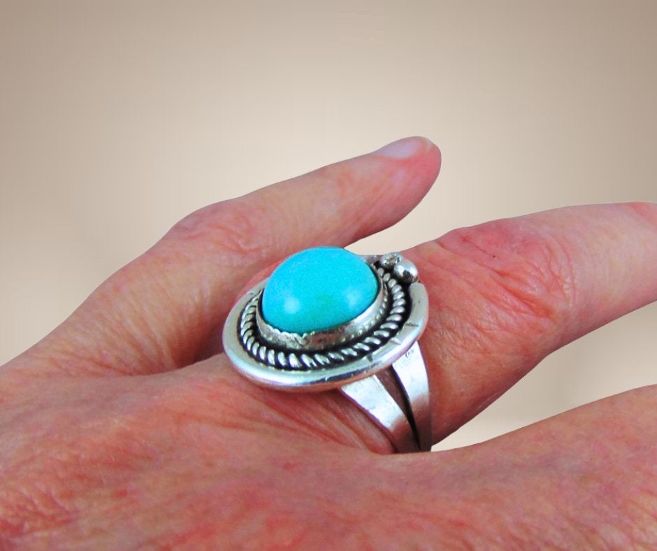 Prachtige NAVAJO zilveren ring ronde turquoise M17,5/18!, Verzenden, Zo goed als nieuw, X, Dame of Heer