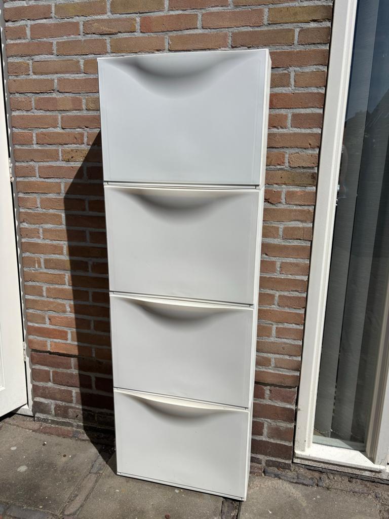 Witte ikea schoenenkast met 4 lades, Huis en Inrichting, Kasten | Schoenenkasten, Ophalen, Gebruikt