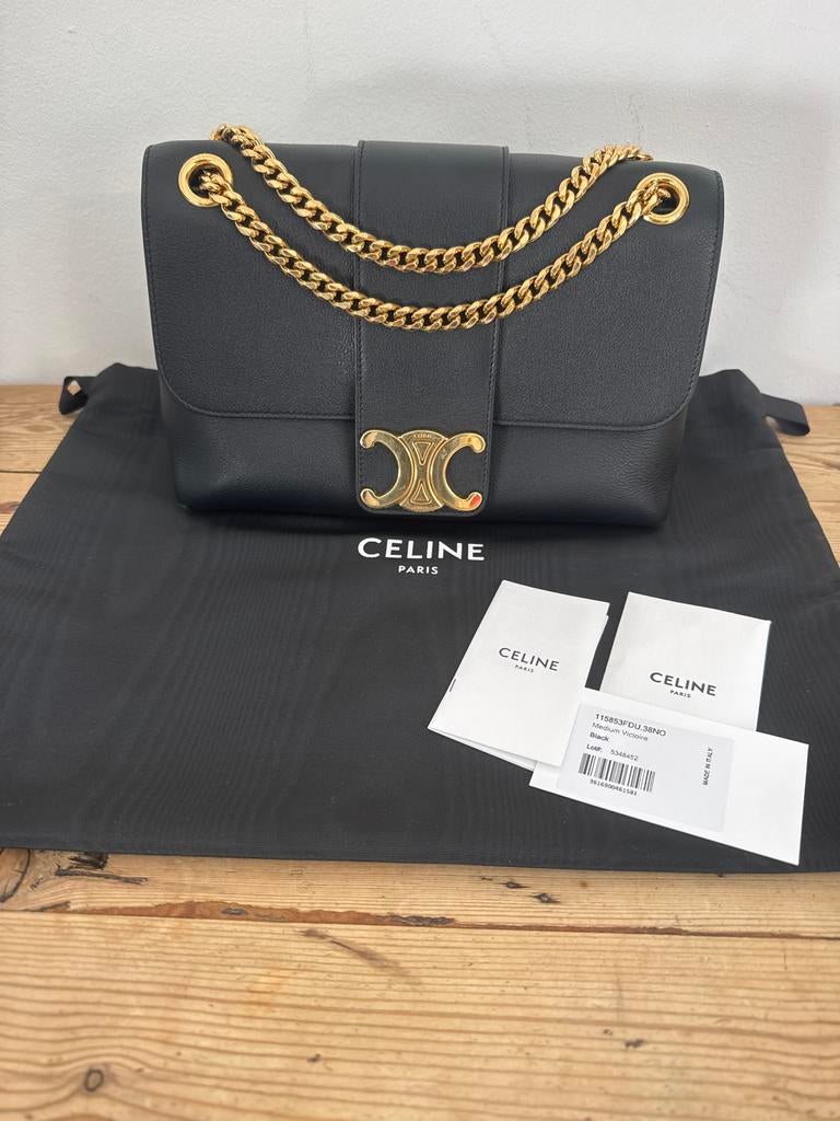 Celine Victoire Schoudertas Zwart Leer Goudkleurige Ketting, Ophalen of Verzenden, Zo goed als nieuw, Zwart, Schoudertasje