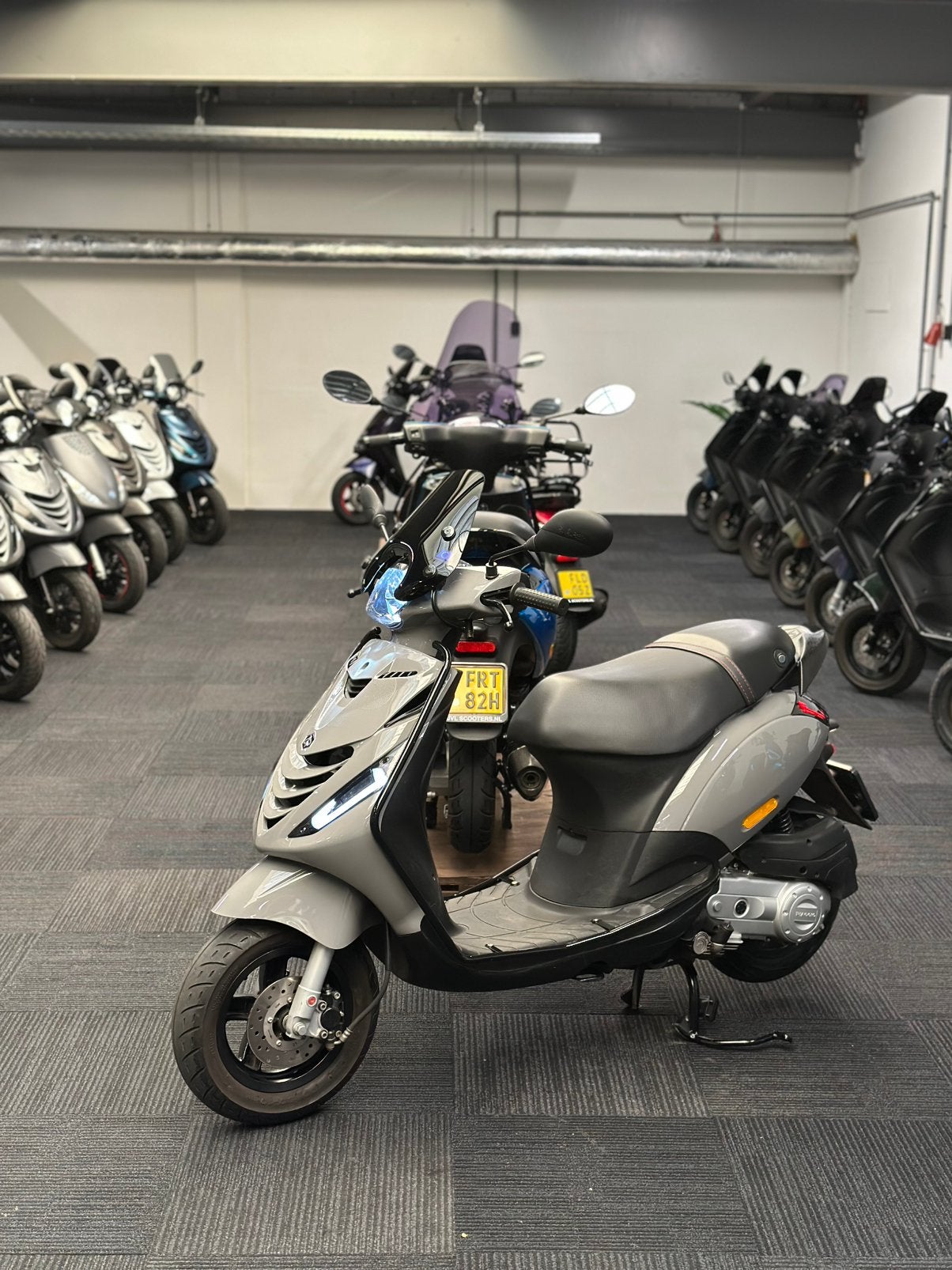 Piaggio Zip 50cc 3v 4t 2022 Brom, Ophalen, Maximaal 45 km/u, Zip, L