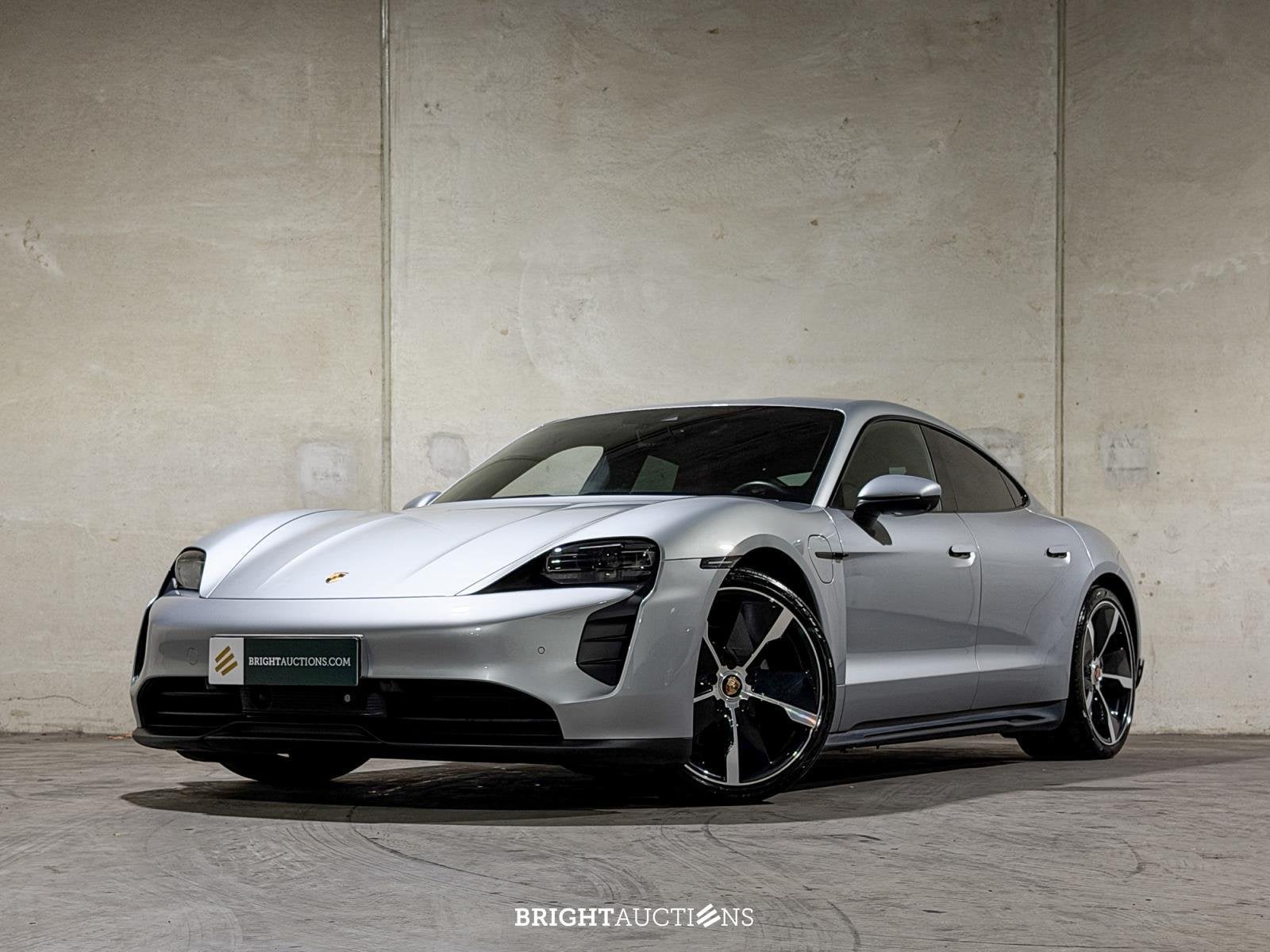Porsche Taycan Performance (bj 2021, automaat), Auto's, Porsche, Automaat, 0 cilinders, Gebruikt, Zilver of Grijs