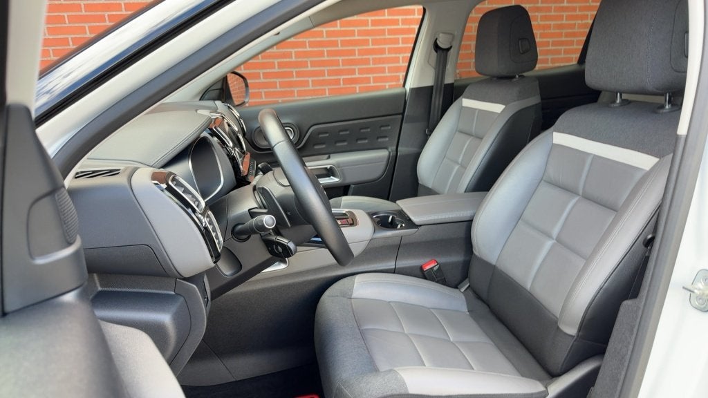 Citroën C5 Aircross 1.2 PT Business Plus 130PK Automaat Led, Auto's, Gebruikt, 1199 cc, C5 Aircross, Wit