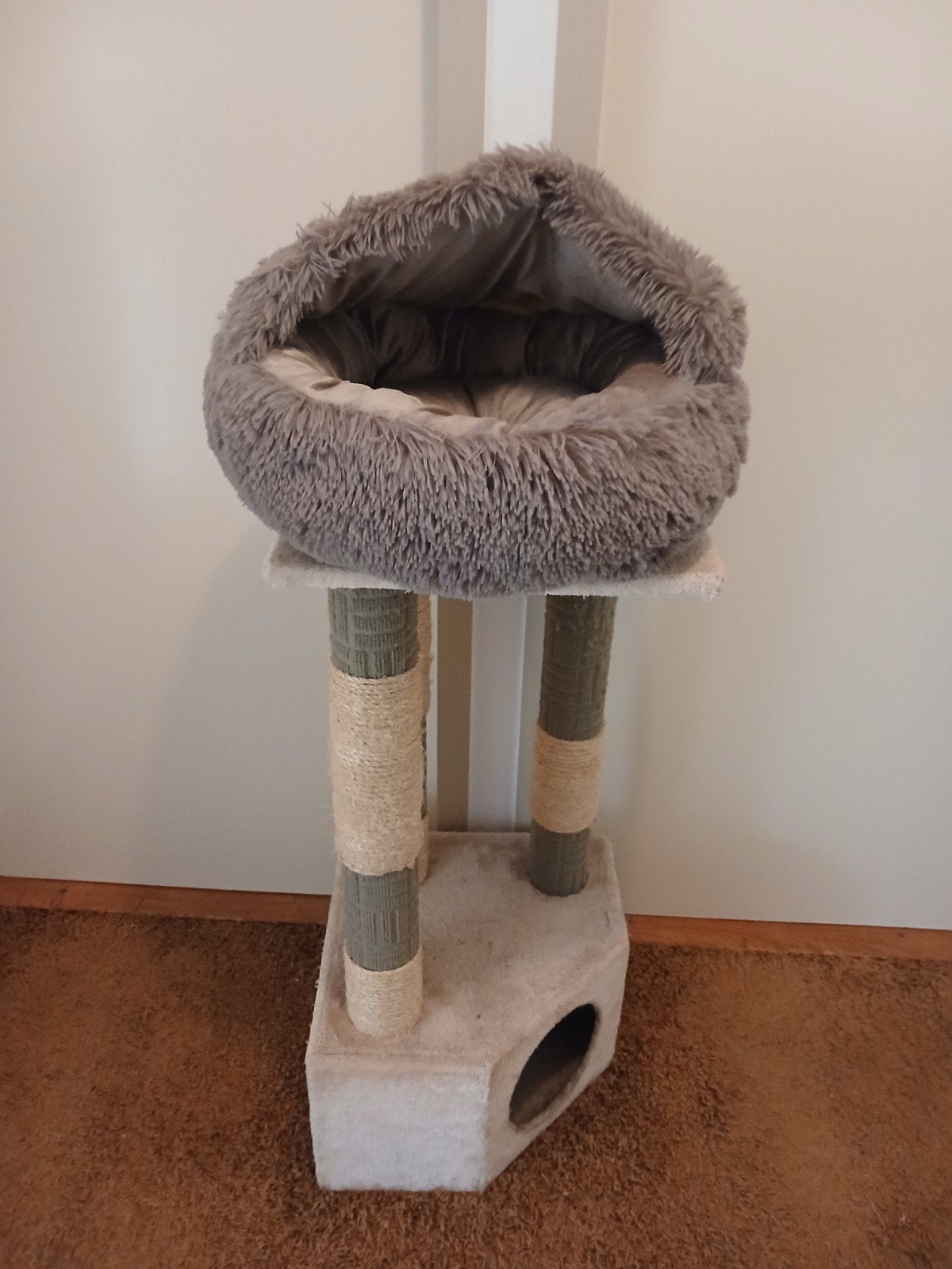 PLUCHEN KATTENMAND MET DAKJE 45 cm Ø, Ophalen, Nieuw, Pluche